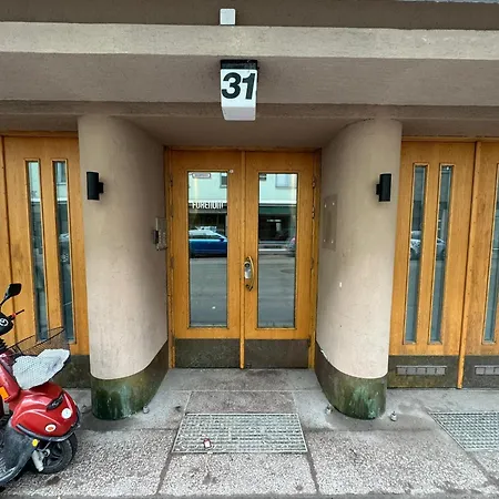 Kotimaailma Kamppi - 1br With Key Code In The Center Helsinki